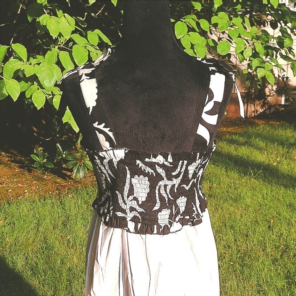 100% Cotton Maxi Dress Size (S)‎ - Summer Tiered Smocked Bow Tie Black & Cream - Picture 5 of 11
